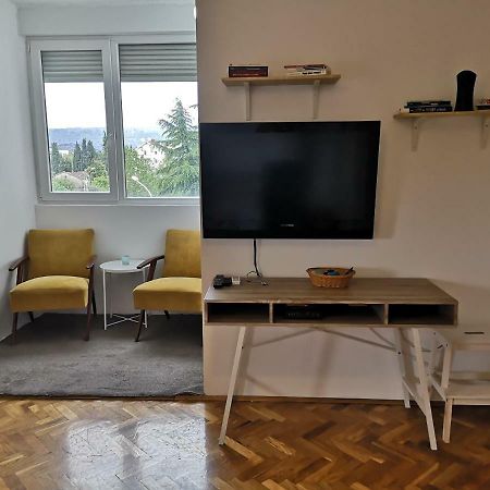 Clock Tower Apartments بودغوريتْسا المظهر الخارجي الصورة
