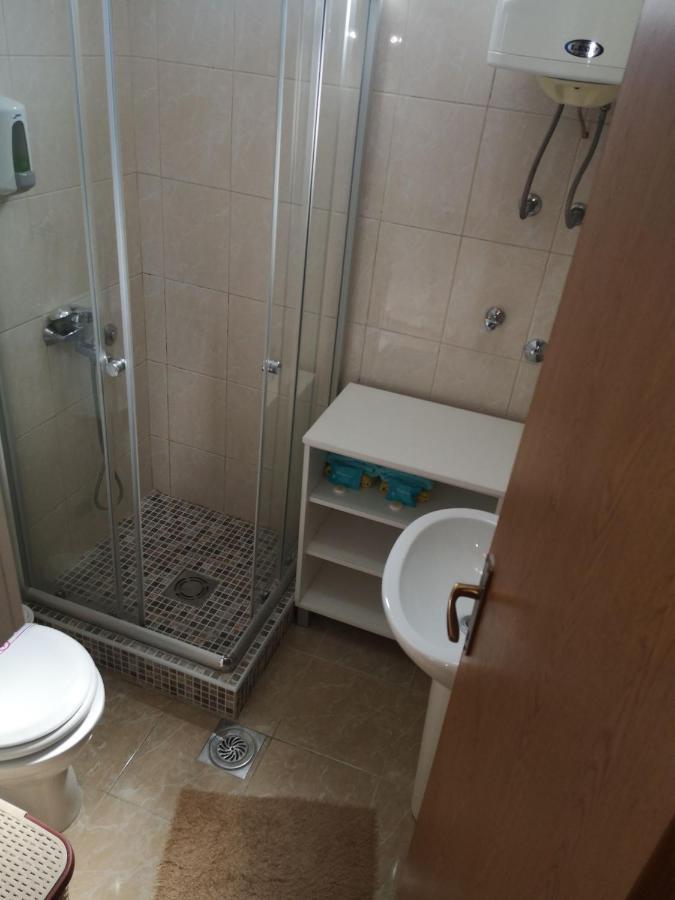 Clock Tower Apartments بودغوريتْسا المظهر الخارجي الصورة